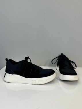 Sorel Out N About IV Low Waterproof Sneakers Black Size 9